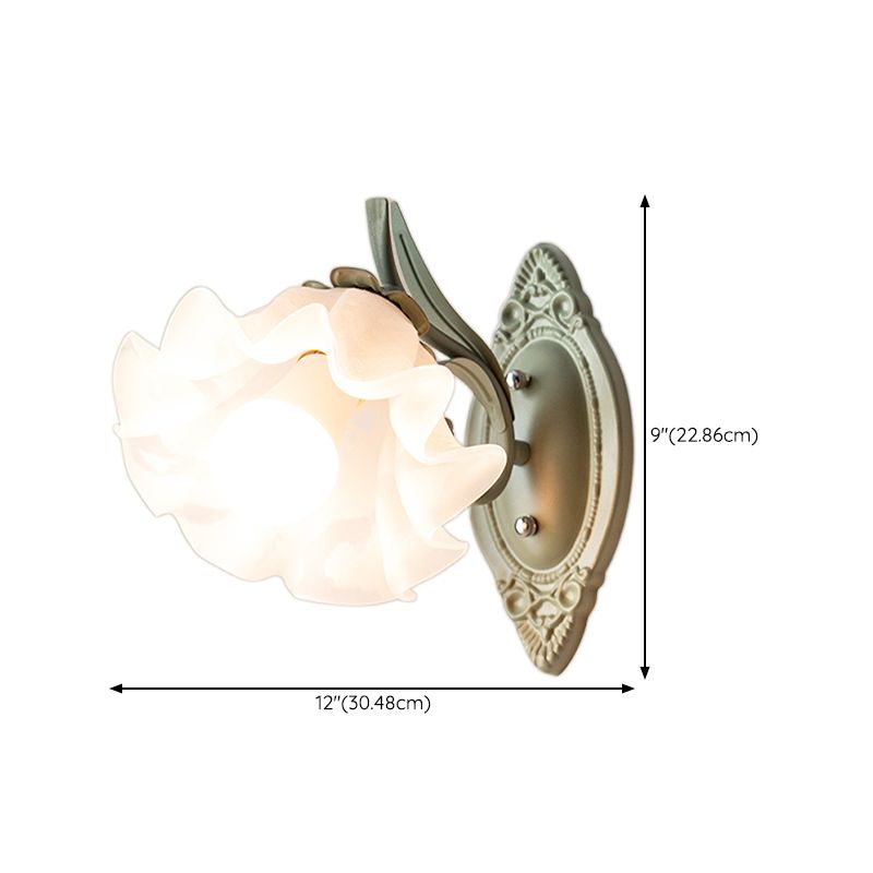 Modern Style Wall Mount Light 1-Light Flower Shape with Glass Shade for Bedroom