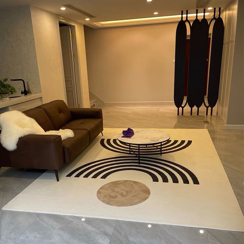 Black Modern Carpet Polyester Striped Carpet Non-Slip Backing Carpet for Home Decor