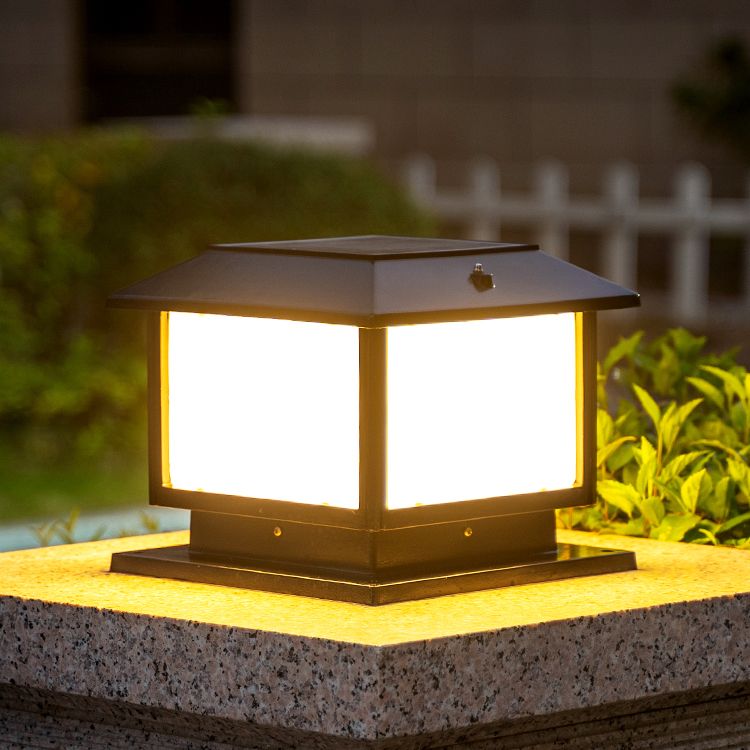 Geometric LED Pillar Light Modern Solar Lighting Fixture for Garden