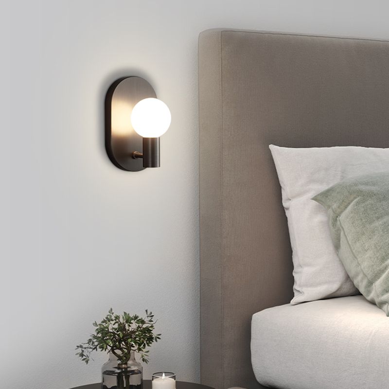 Solid Brass Wall Lamp Contemporary Black / Gold Wall Light with Glass Shade