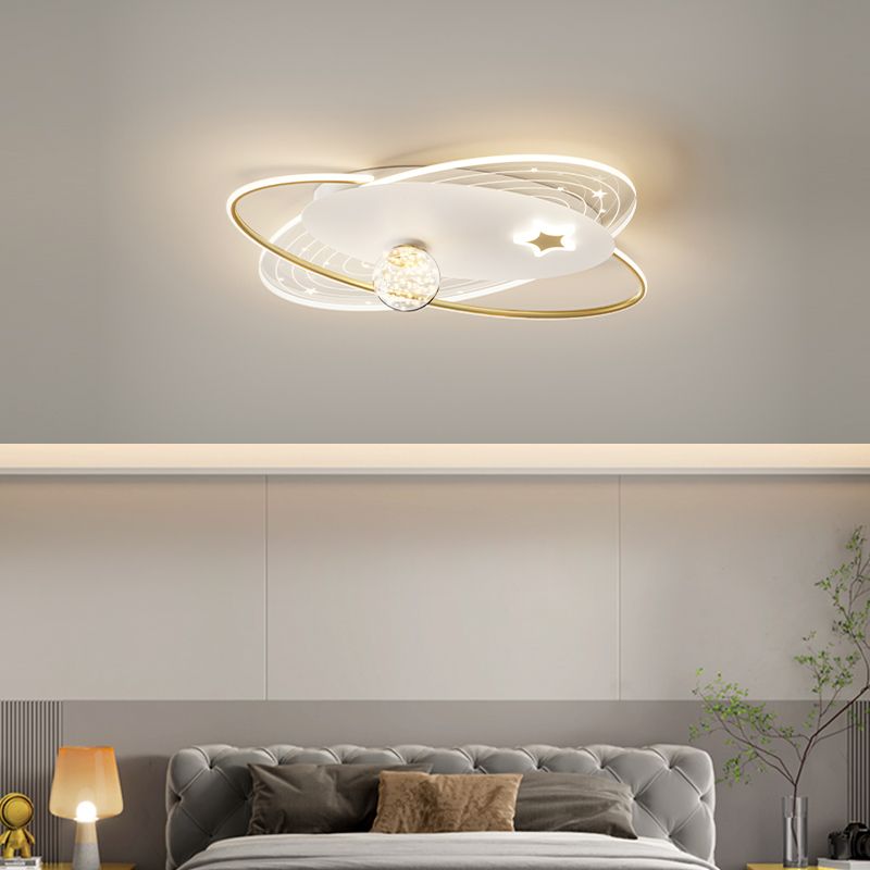 Round Shade 4-Lights Flush Mount Modern Style Flush Mount Ceiling Lighting Fixture in Gold