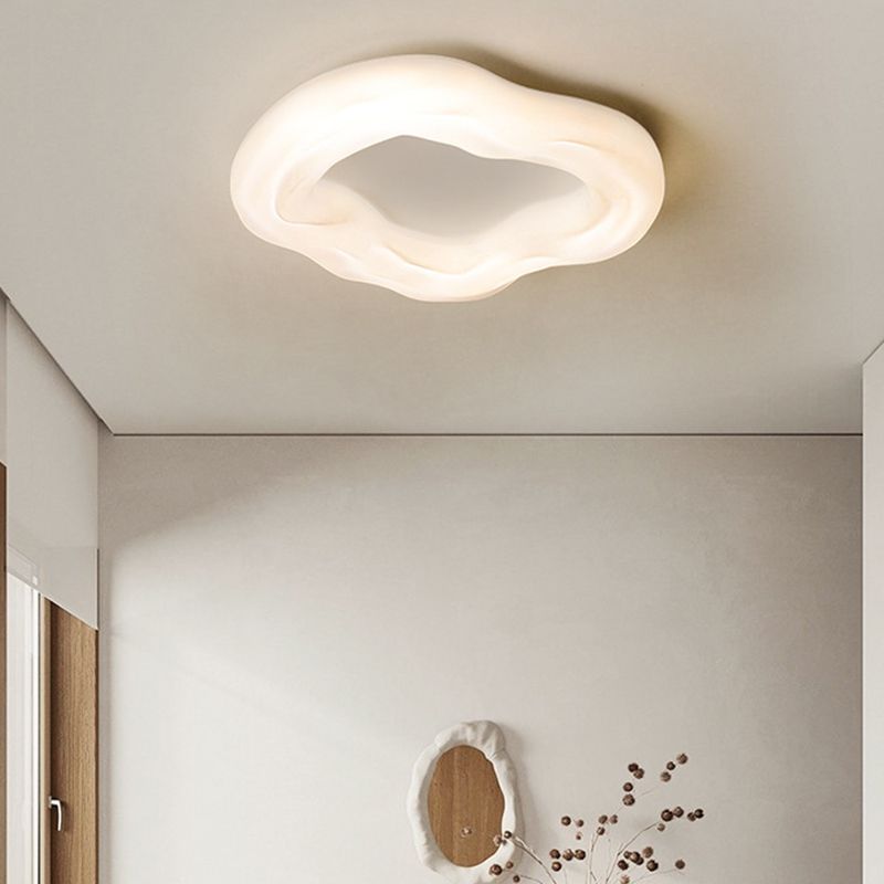 White Flush Mount Lighting Modernism LED Ceiling Light for Foyer