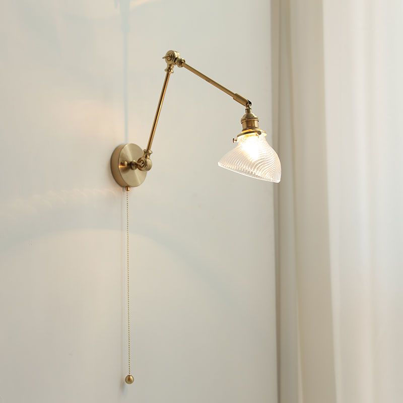 Geometric Metal Wall Light Modern Style 1 Light Wall Mount Light Fixture in Brass