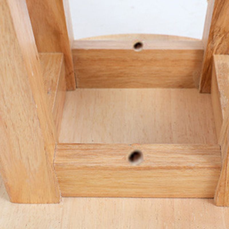 Sgabello da bar in legno moderno a bracciale con sedile in legno e pedale