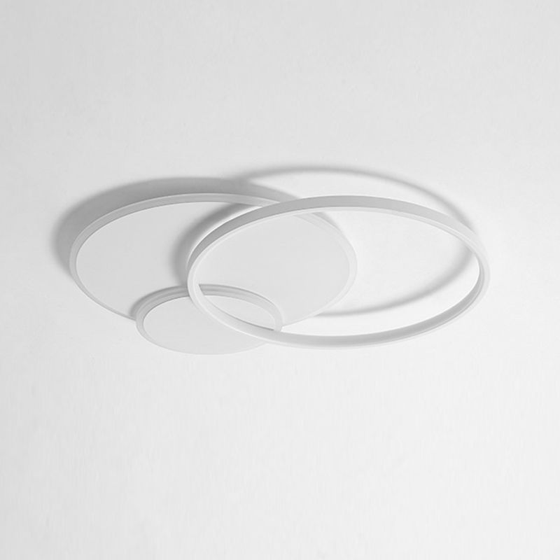 I moderni cerchi soffitto a filo a sfioramento della luce in alluminio Apparecchiatura da letto in bianco in bianco