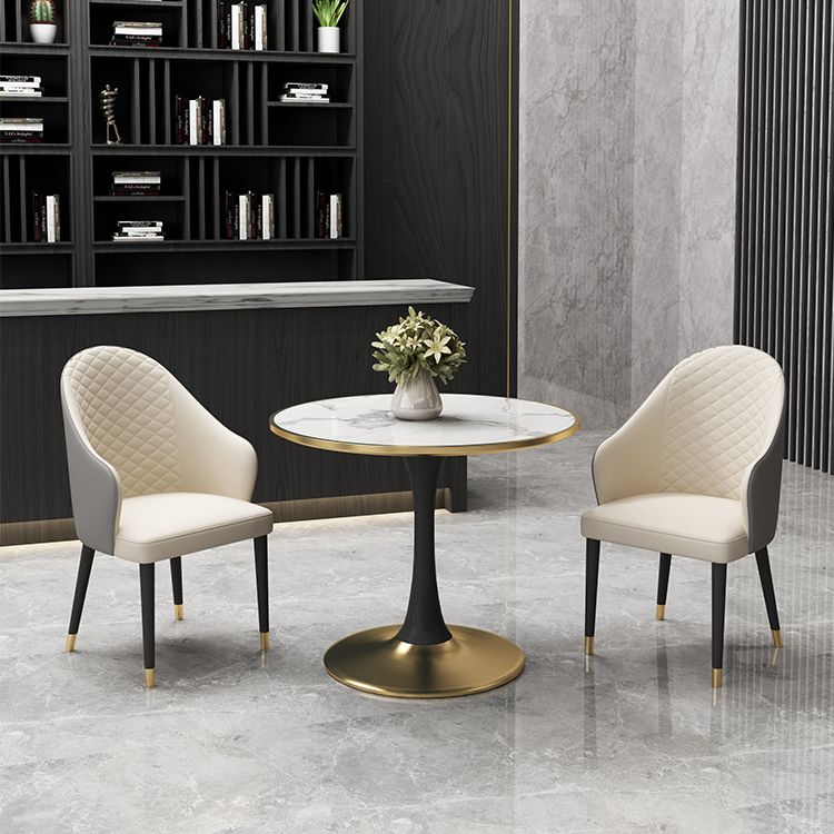 72-Zoll-Metall Traditioneller Luxus-Tisch runder Innentisch mit Tulpenbasis