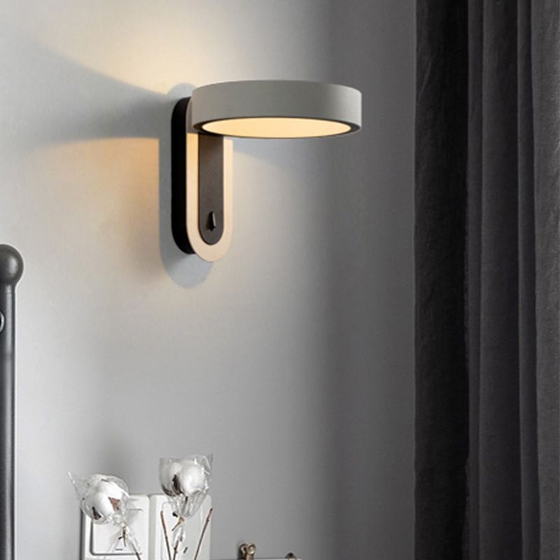 Round Shade Metal Wall Sconce Modern Style Single Light Wall Mount Lighting in Gray