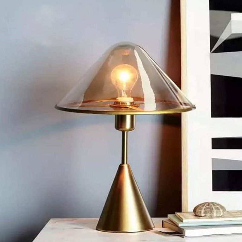 Kegelschlafzimmer Nachttisch Lampe Bernstein Glas 1 Kopf zeitgenössischer Lesebuch Licht
