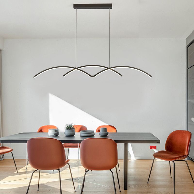 Linear Iron LED Kitchen Island Fixture Metal Ceiling Pendant in Black / Gold Finish