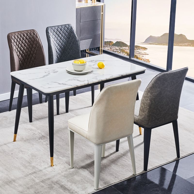 Silla lateral interior escandinava Silla de comedor con respaldo sólido tapizada de metal