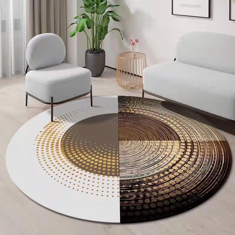 Brown Simple Rug Polyester Pattern Indoor Rug Stain Resistant Rug for Living Room
