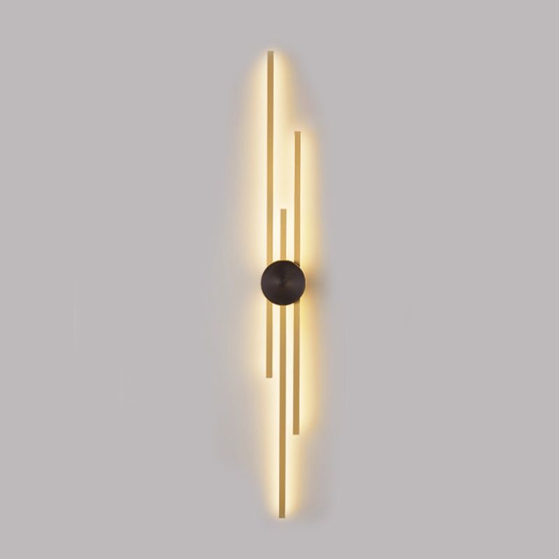 Moderne geometrische Wandleuchte mit mehrköpfiger Wohnzimmerwandhalterung mit Metallschatten