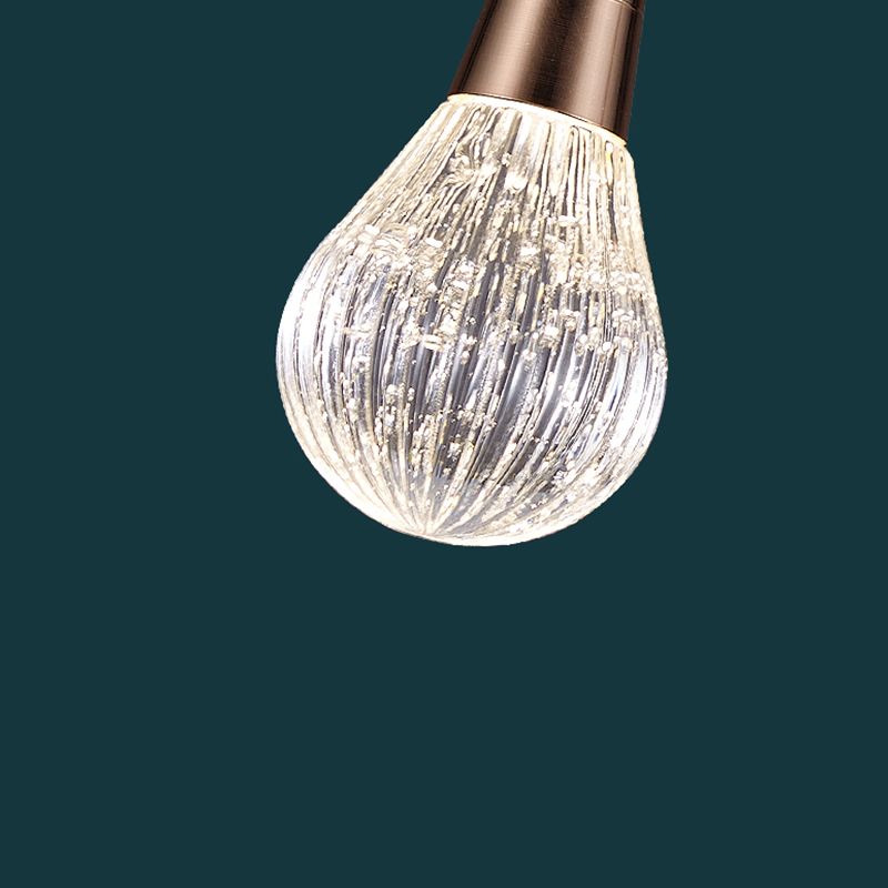 Lumières suspendues de ménage minimaliste