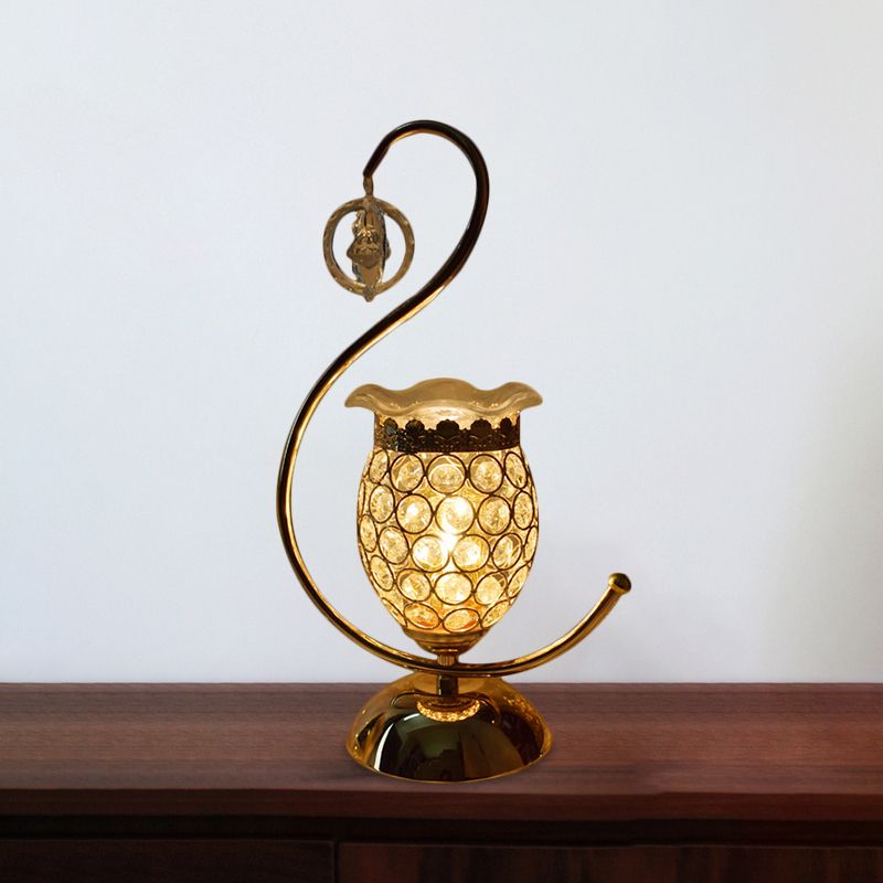 Cube / Fleur Shape Table Lampe modernisme incrusté de cristal 1 tête de chevet en or avec un bras incurvé