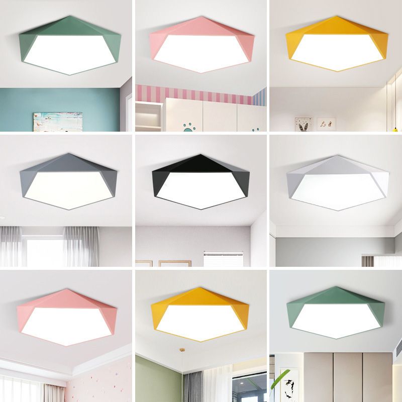 Plafonnier encastré pentagone nordique en métal LED pour chambre à coucher