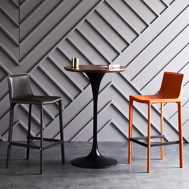 Industrial Metal Bar Table Round Top 41.3"H Pedestal Bistro Table for Cafe and Breakroom
