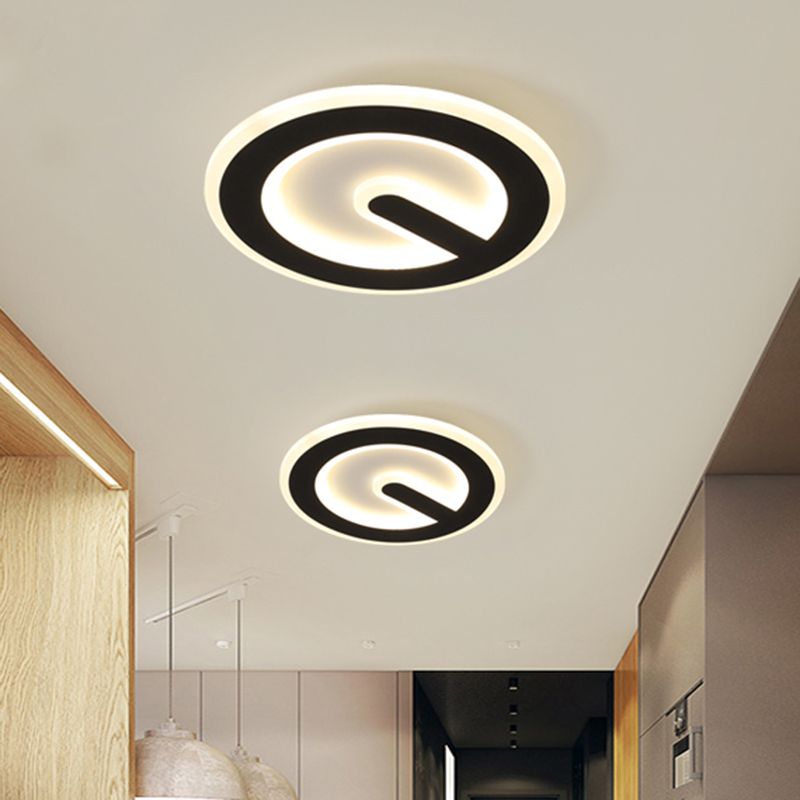 Minimalist Circular Ceiling Flush Acrylic LED Corridor Flush Mount Light Fixture in Black, Warm/White Light