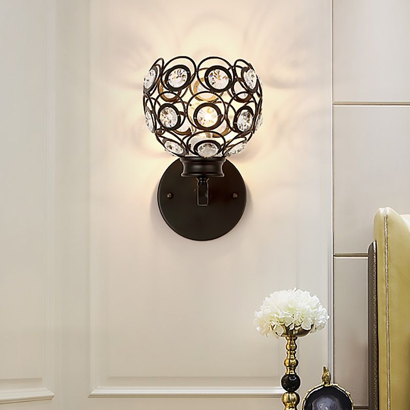Cupola lampada da parete in cristallo chiaro stile modernista 1 lampadina di illuminazione da parete per finitura nera/ottone per camera da letto