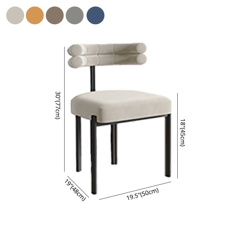 Chaise d'appoint de café en velours de style designer, chaise de salle à manger ouverte aux couleurs fraîches (Ensemble de 2)