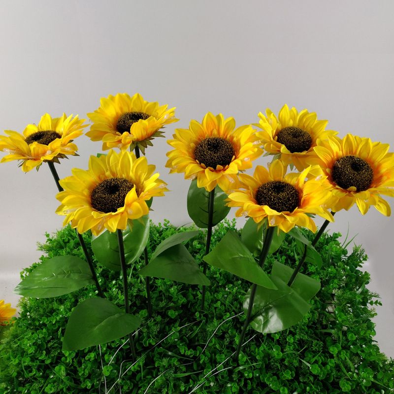 10 Pcs Sunflower Shaped Garden LED Stake Light Plastic Modern Lawn Lighting in Yellow