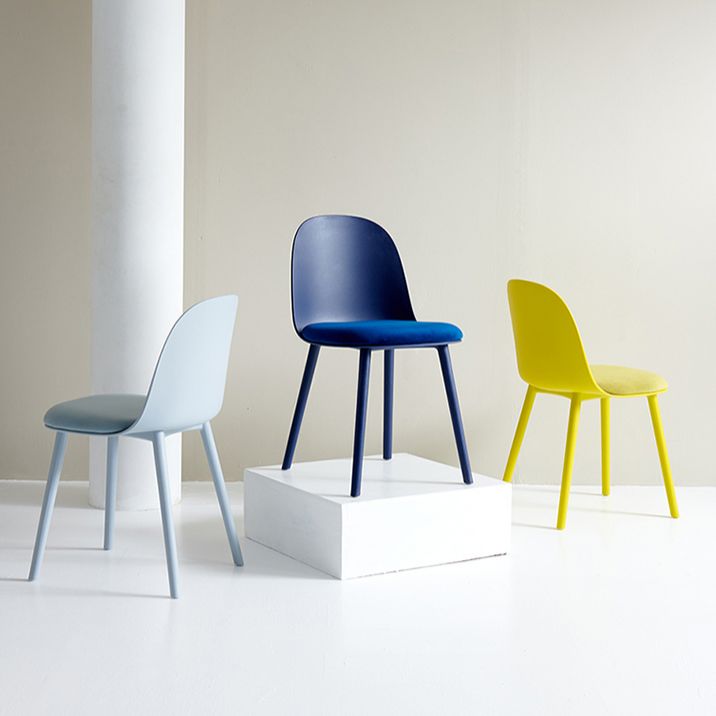 Sillas laterales de plástico Glam para interiores y exteriores, silla con respaldo sólido
