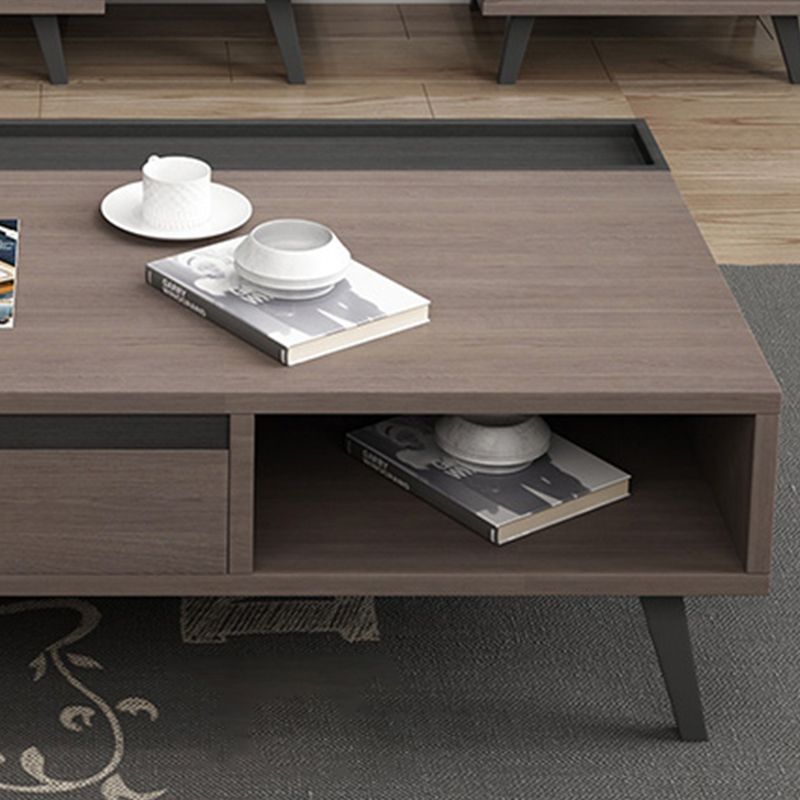 Modern 4 Legs Rectangle Cocktail Table in Wood with a Drawers