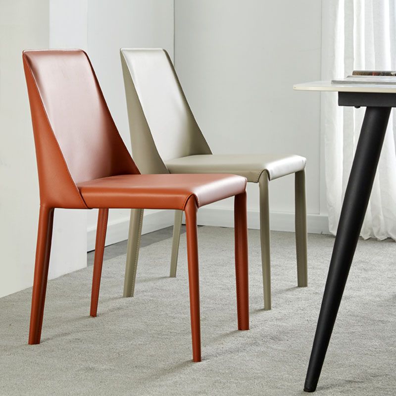 Silla lateral de cuero con respaldo sólido, estilo diseñador, acabado mate, silla de comedor para el hogar