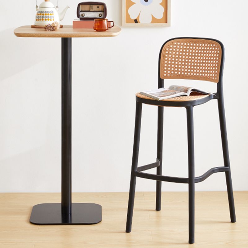 Nordic Plastic Simple Barhocker Indoor Hoher Hocker mit Sitz aus Rattanimitat