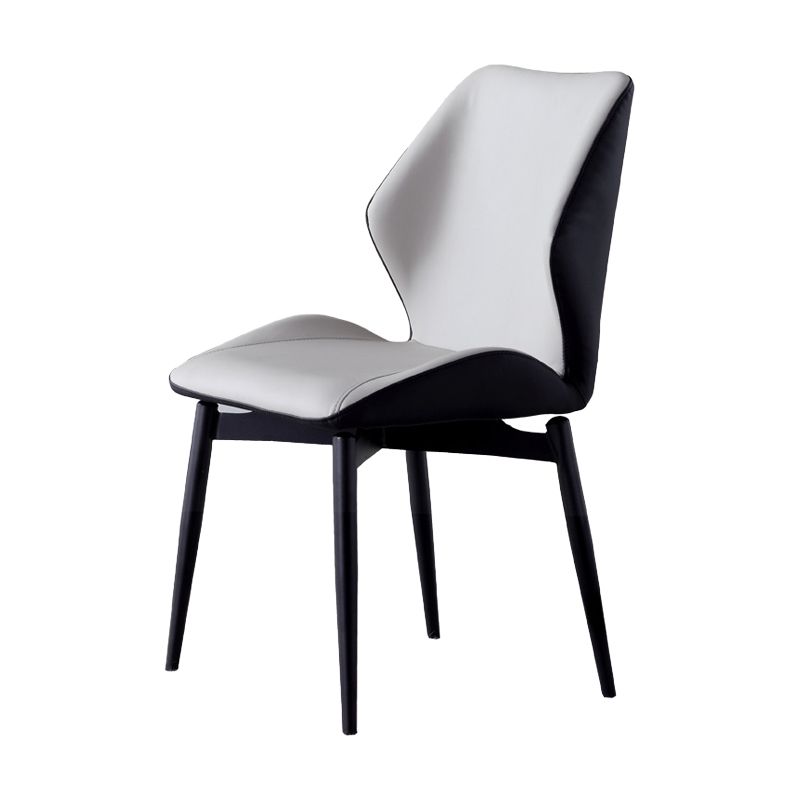 Silla lateral interior contemporánea Wingback Silla de comedor tapizada de metal