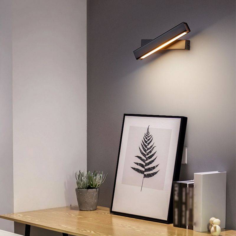 Nordic Style Iron Wall Light Rectangle Shape Rotatable Wall Lamp for Bedroom