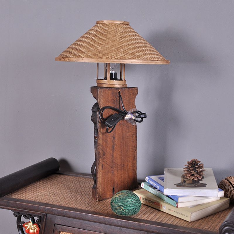 Bamboo Wide Flare Task Light Asia 1 Head Beige Small de bureau lampe avec éléphant en bois
