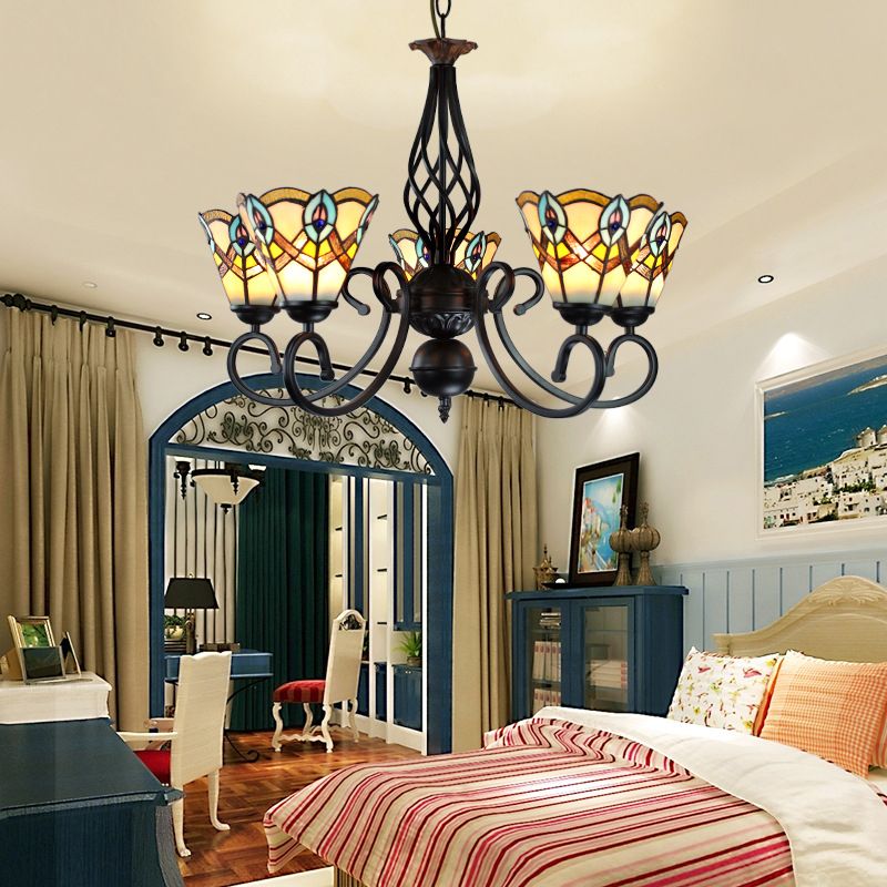 5 lumières Pendente de plafond de paon avec lustre en vitrail de style loft à cône pour chambre à coucher