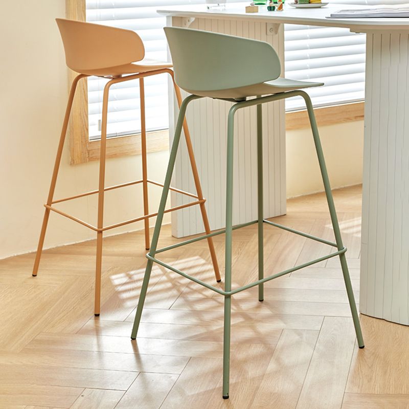 Scandinavian Matte Finish Metal Bar Stool Milk Tea Shop Footrest Stool
