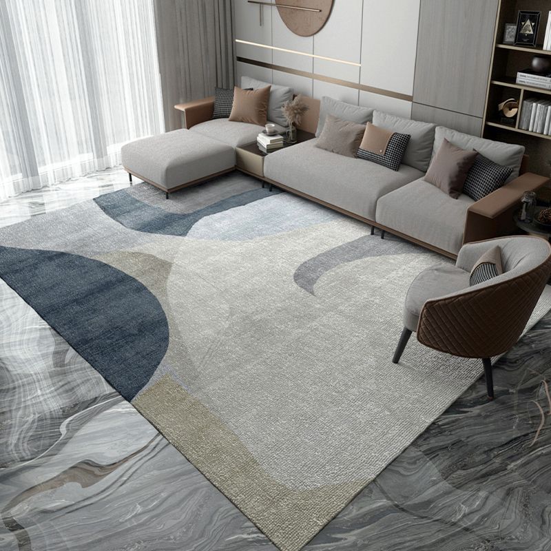 Modern Triangle Pattern Rug Polyester Indoor Carpet Stain Resistant Area Rug for Living Room