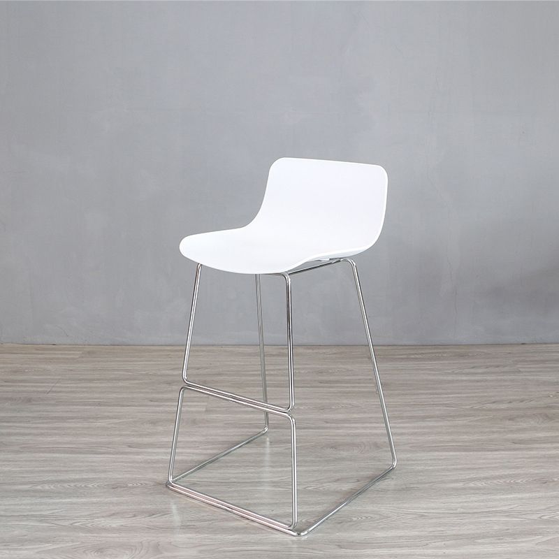 Industrialstil Barhosenmetall- und Plastikstuhl für Esszimmer