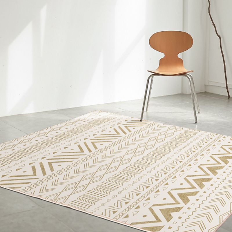 Weißer Vintage-Teppich für den Innenbereich, Polyester-Teppich mit Stammesmuster, pflegeleichter Teppich für die Heimdekoration