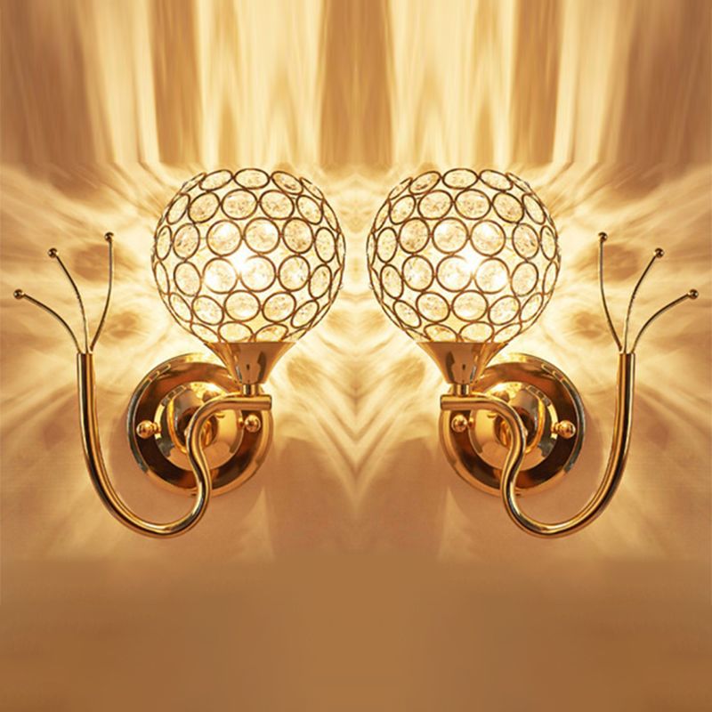 2Pcs/Set Spherical Living Room Wall Sconce Crystal Modern Style Wall Lamp in Gold