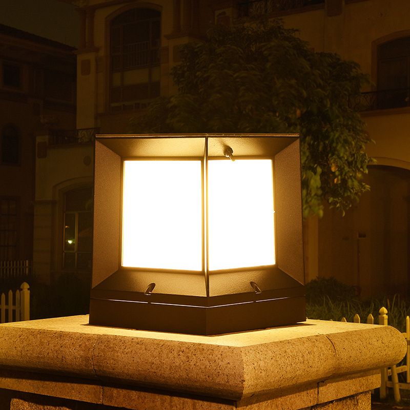 Black Squared LED Landscape Light Traditional Frosted Acrylic Outdoor Solar Post Lighting