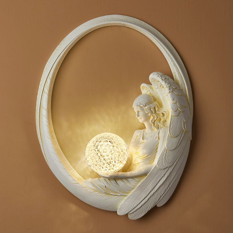 Resin Angel Wall Disconce Artística Luz de pared de 1 luces con sombra acrílica de pelota