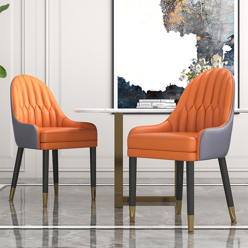 Sillas de comedor de madera Glam, sillas de comedor de piel sintética para uso doméstico (juego de 2)