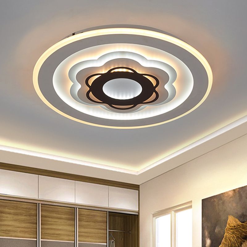 White LED Floral Ceiling Mounted Light Simplicity Acrylic Flush Mount Lighting Fixture