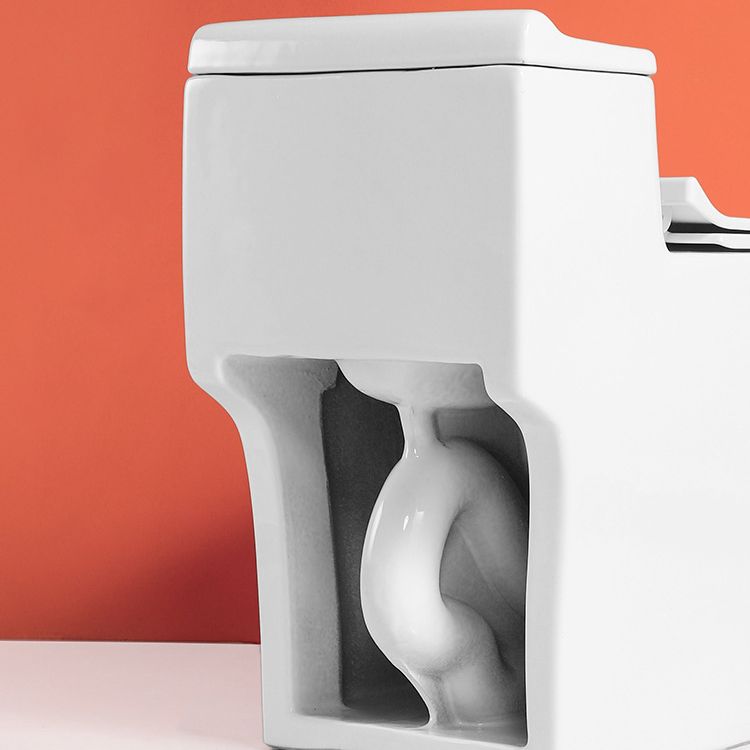 Floor Mounted Porcelain Toilet One-Piece Toilet Modern Flush Toilet