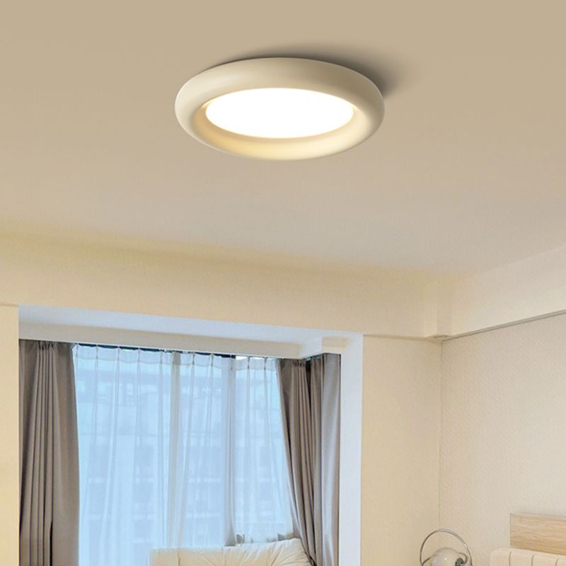 Modern Style Ceiling Light LED Ceiling Mount Lamp with Acrylic Shade for Bedroom