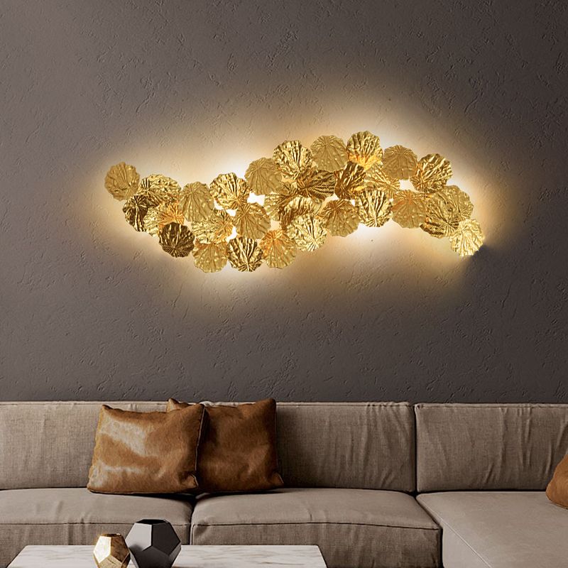 Zeitgenössische Blatt -Design Wandleuchtenleuchte 6 Lichter Aluminium Wandmontage Licht in Gold für Wohnzimmer