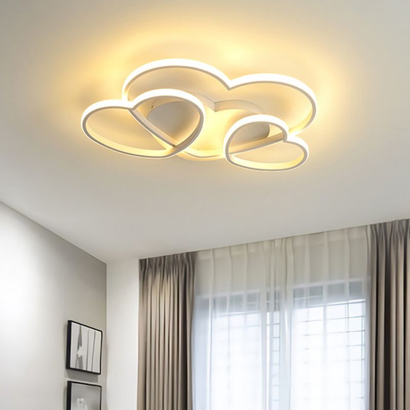 Heart Design Acrylic Ceiling Lighting Minimalist LED White/Pink/Gold Finish Flush Mount Light Fixture