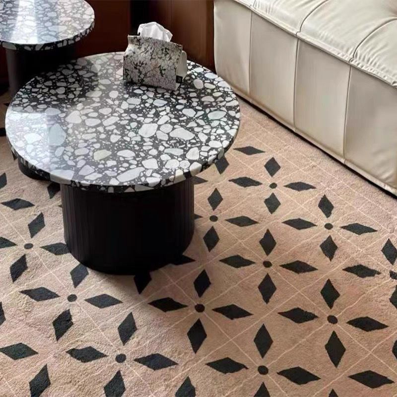 Brown Check Pattern Rug Polyester Modern Rug Washable Rug for Living Room