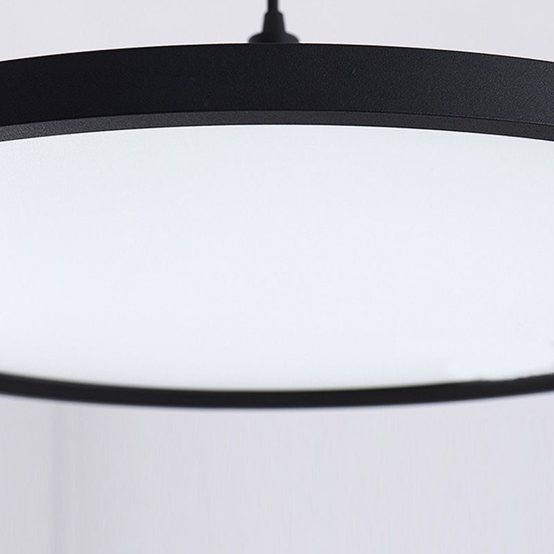 Metal Circle Pendant Ceiling Light Minimalist Style LED Black Ceiling Pendant Light