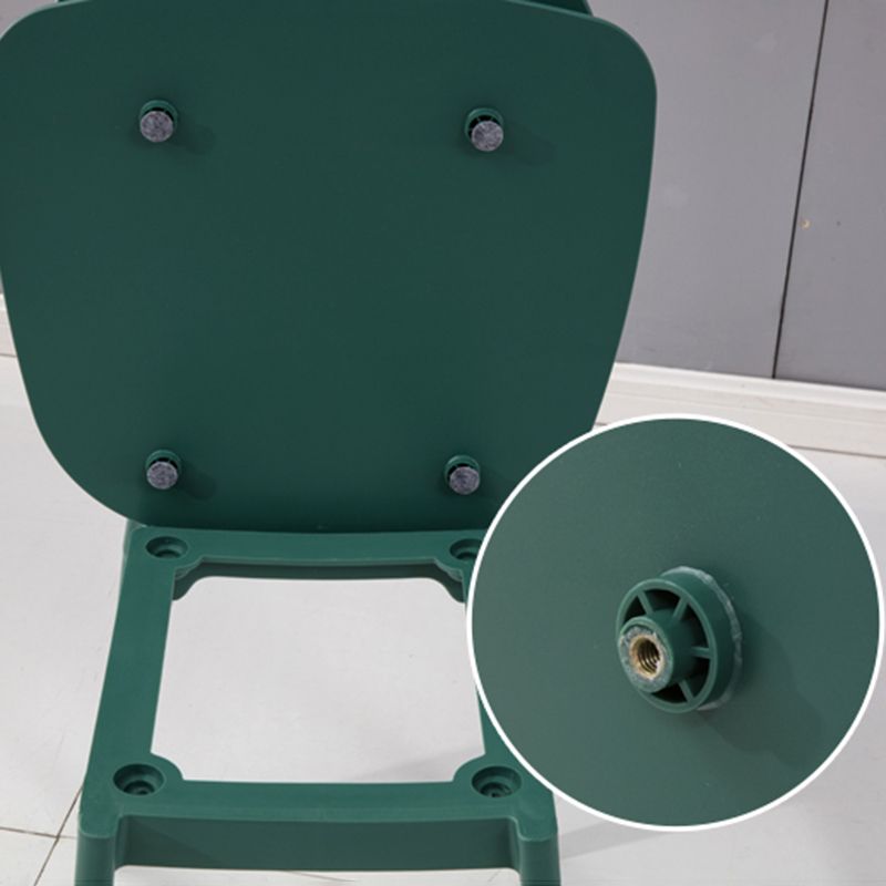 Chaise de salle à manger en plastique de finition mate, chaise de salle à manger à dossier ouvert empilable