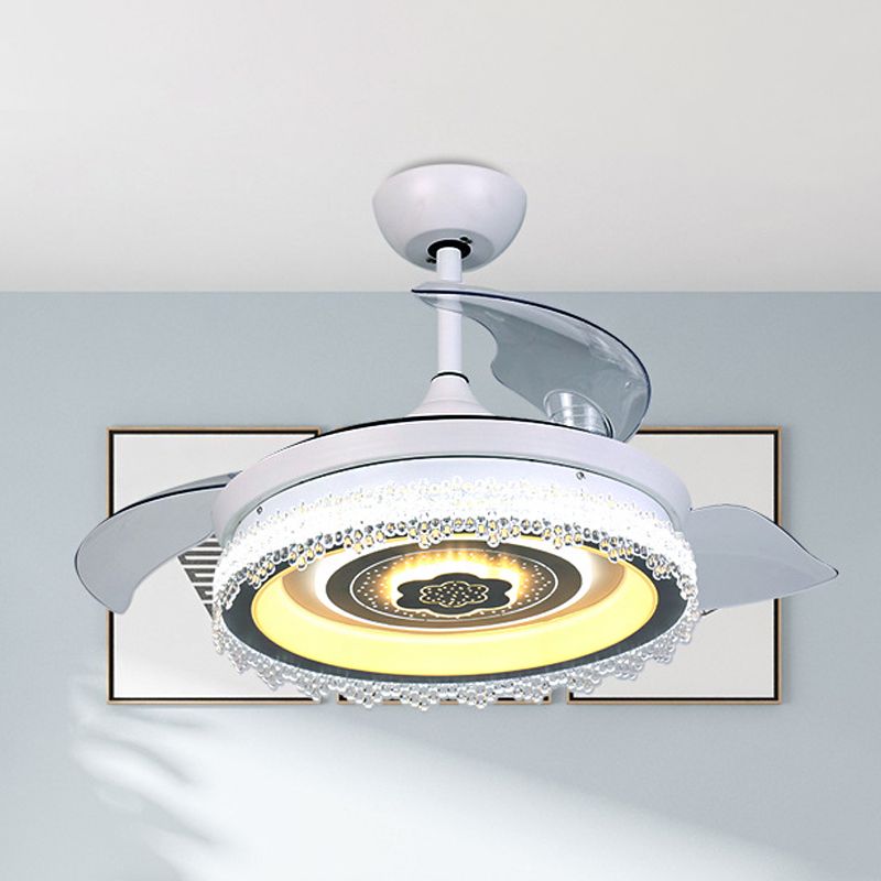 Mont semi-flush rond LED Crystals transparents blancs traditionnels suspendus à la lampe à fans avec 3 lames, 42 "de largeur