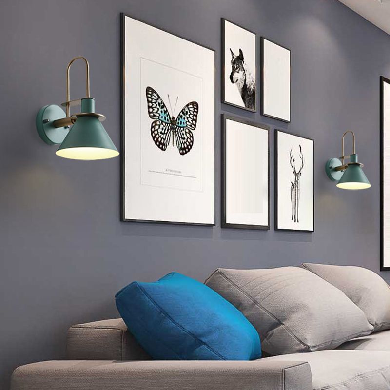 Single Modernism Polished Metallic Shaded Wall Mounted for Foyer